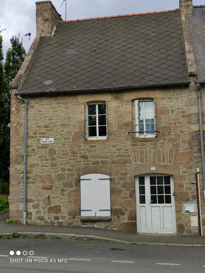 Kerdamez, Maison De Ville Proche Centre, Parking Dinan Buitenkant foto